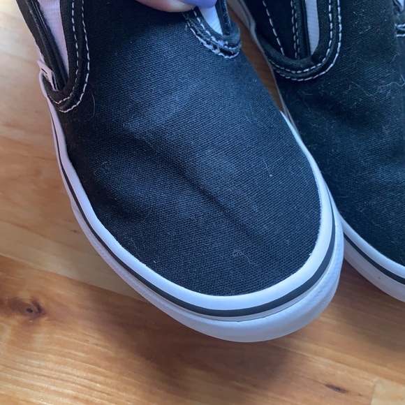 Vans - Picture 4 of 4